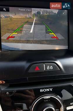 Седан Ford Focus 2014 в 