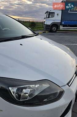 Седан Ford Focus 2014 в 