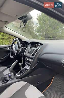 Седан Ford Focus 2013 в Ивано-Франковске