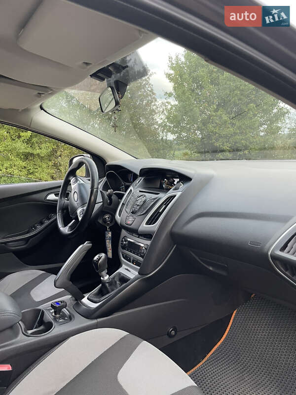 Седан Ford Focus 2013 в Ивано-Франковске фото 5 Седан Ford Focus 2013 в Ивано-Франковске