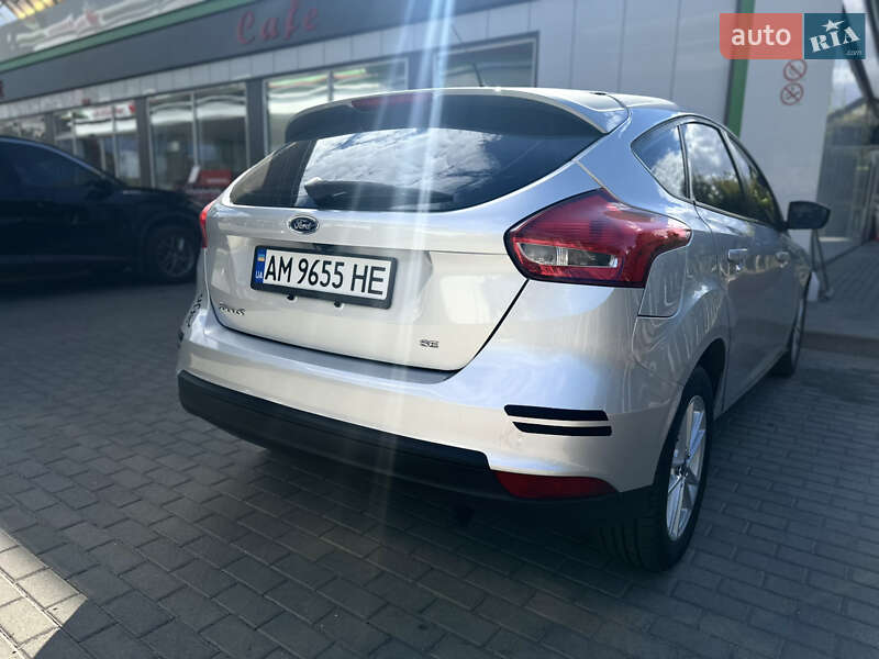 Хэтчбек Ford Focus 2015 в Житомире