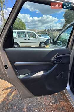 Универсал Ford Focus 2001 в 