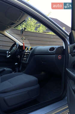 Универсал Ford Focus 2004 в 