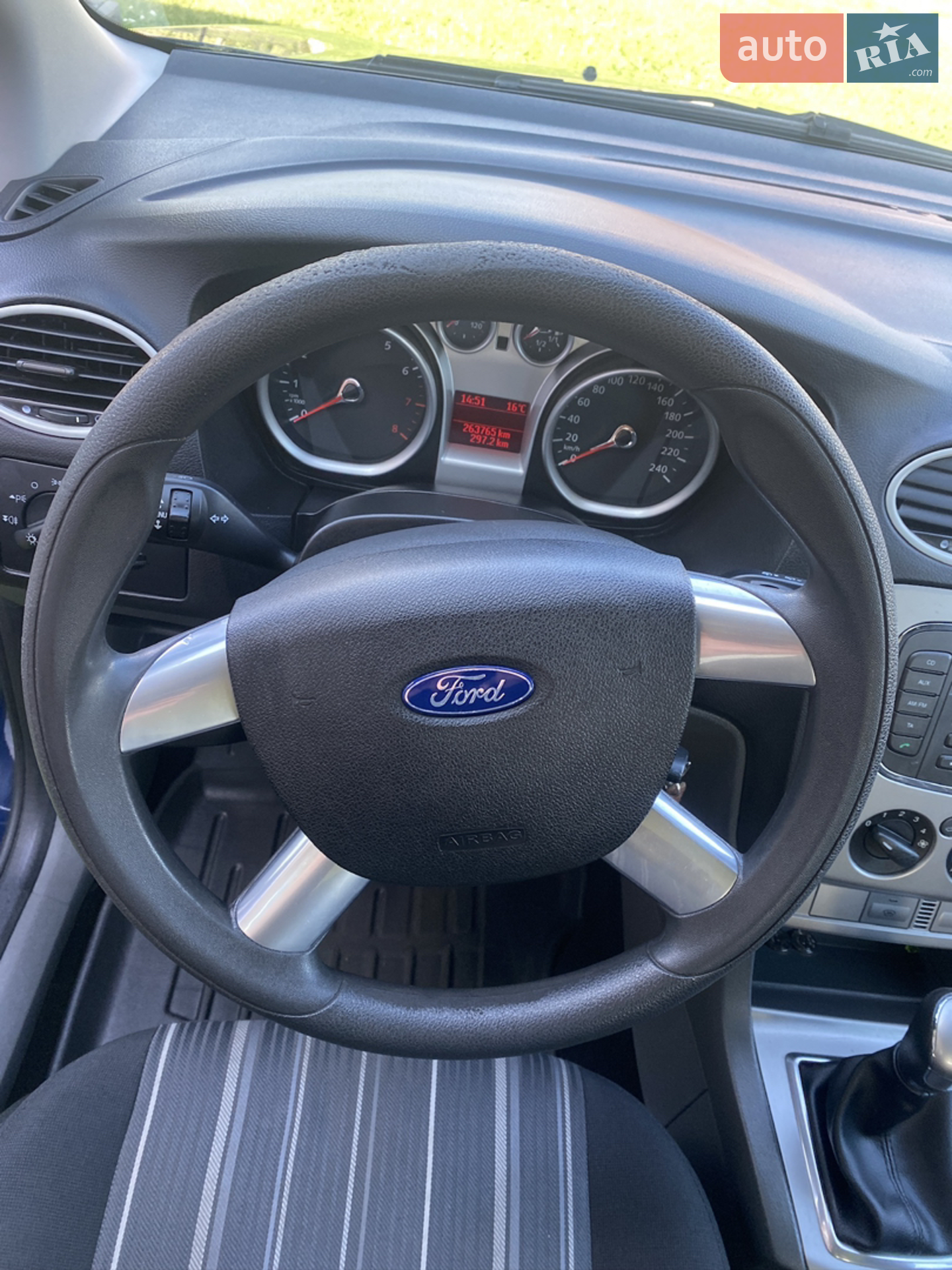 2010 Ford Focus - мініатюра 22