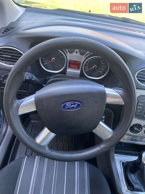 Універсал Ford Focus 2010 в Бориславі