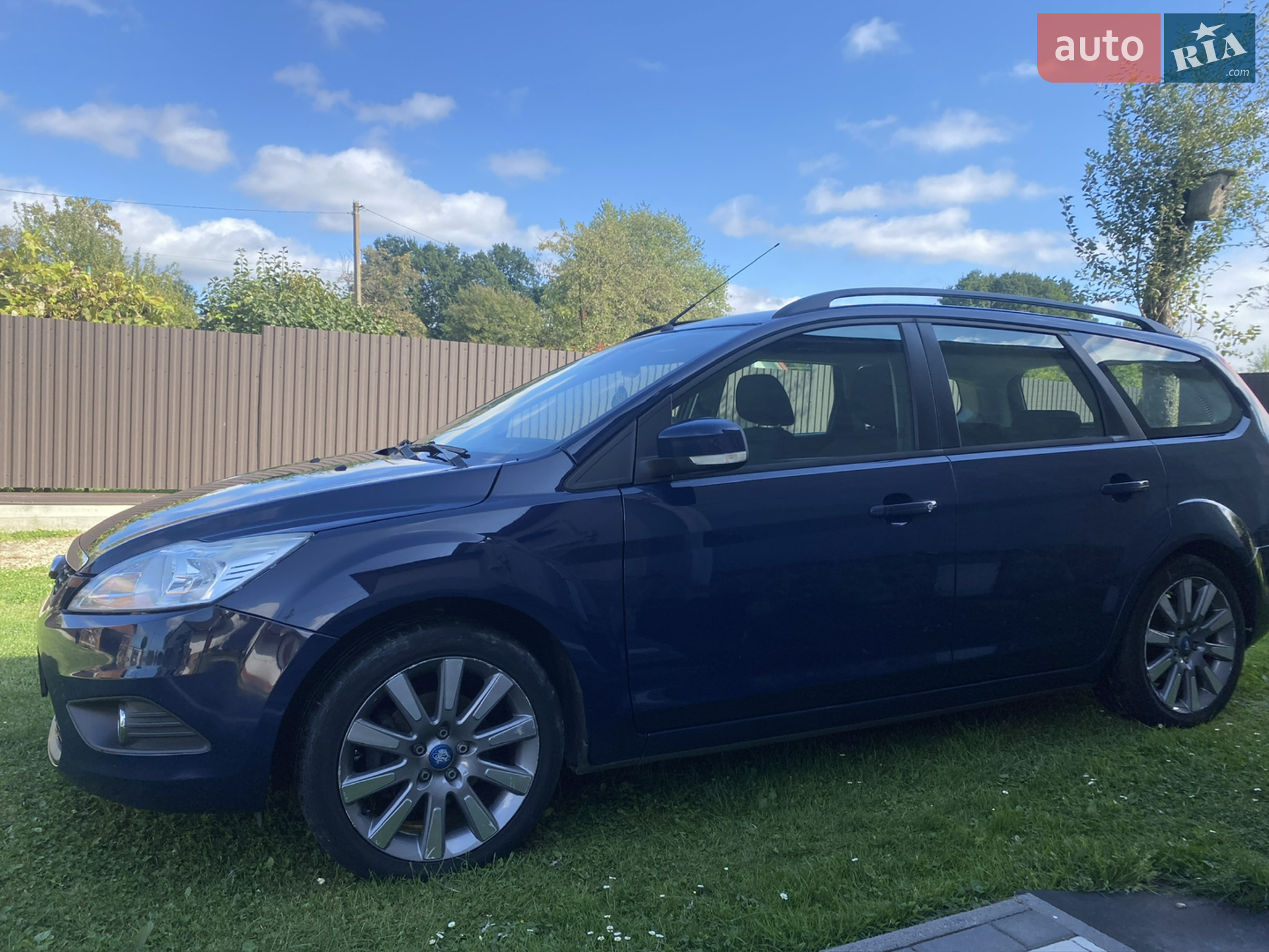 2010 Ford Focus - мініатюра 25