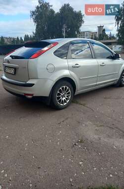 Хэтчбек Ford Focus 2007 в 