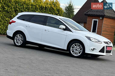 Универсал Ford Focus 2014 в 