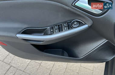 Универсал Ford Focus 2014 в 