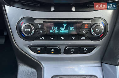 Универсал Ford Focus 2014 в 