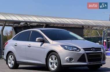 Седан Ford Focus 2013 в 