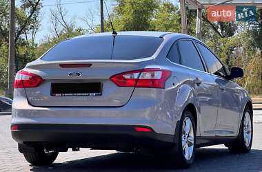 Седан Ford Focus 2013 в 