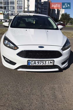 Хетчбек Ford Focus 2015 в Черкасах