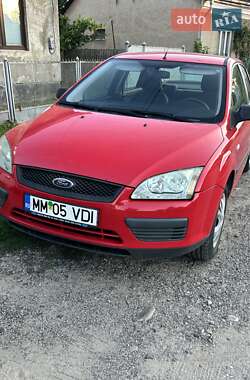 Седан Ford Focus 2005 в Солотвине