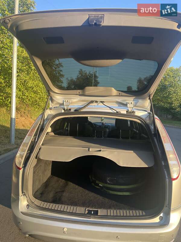 Универсал Ford Focus 2010 в Львове фото 8 Универсал Ford Focus 2010 в Львове