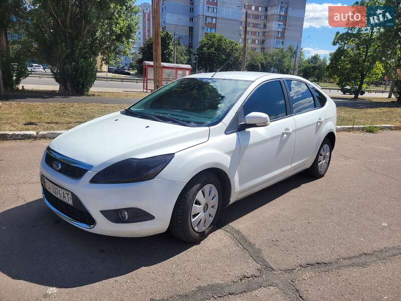 Хэтчбек Ford Focus 2008 в Черкассах