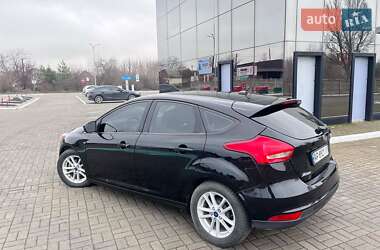 Хэтчбек Ford Focus 2017 в 