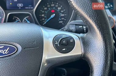 Седан Ford Focus 2013 в 