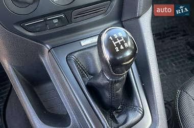 Седан Ford Focus 2013 в 