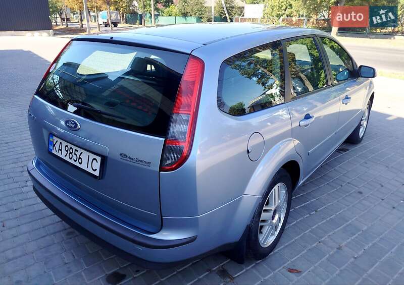 Универсал Ford Focus 2004 в Первомайске