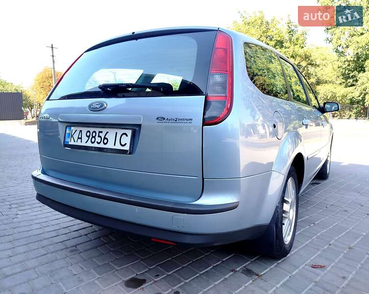 Универсал Ford Focus 2004 в Первомайске