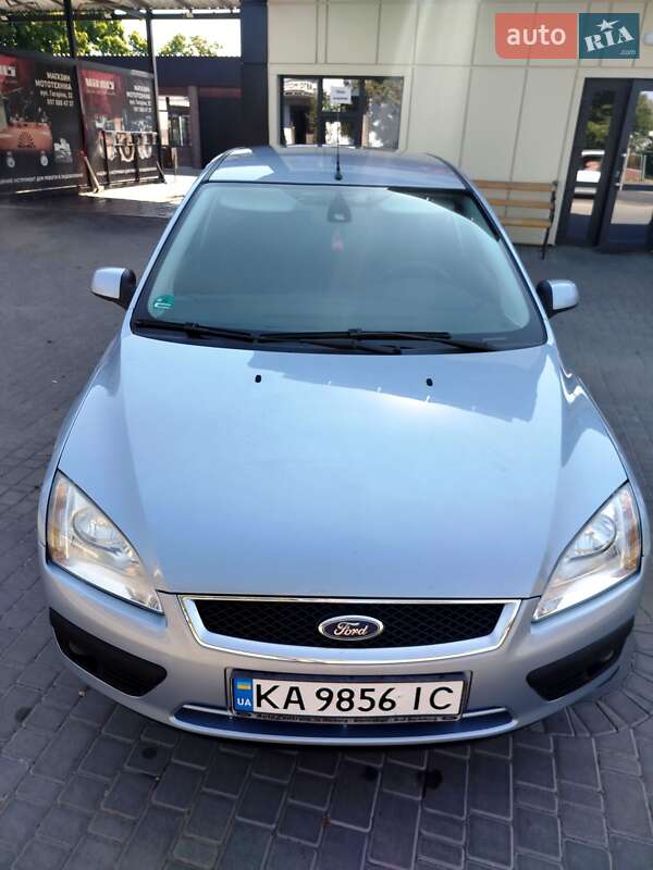 Универсал Ford Focus 2004 в Первомайске