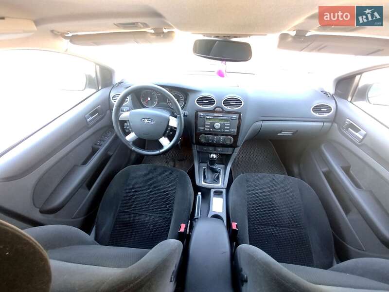 Универсал Ford Focus 2004 в Первомайске