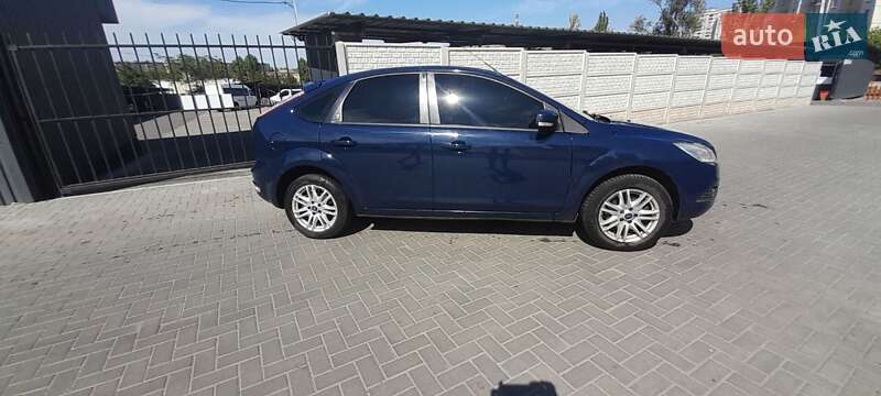 Хэтчбек Ford Focus 2008 в Кривом Роге