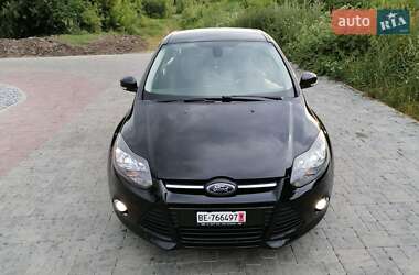 Хэтчбек Ford Focus 2013 в 