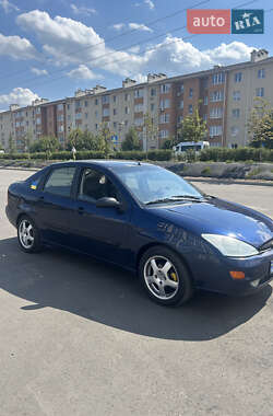 Седан Ford Focus 2003 в 