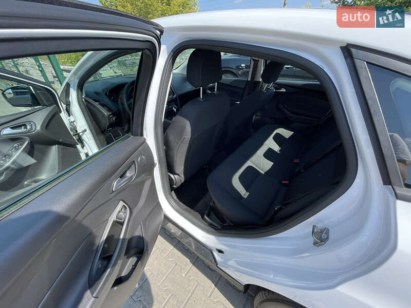 Седан Ford Focus 2018 в Киеве