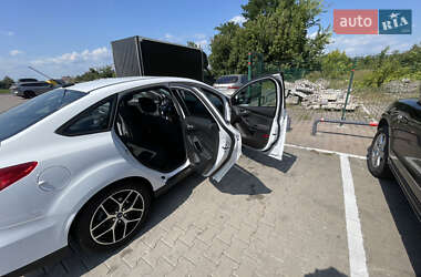 Седан Ford Focus 2018 в 