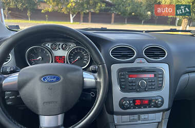 Универсал Ford Focus 2010 в 