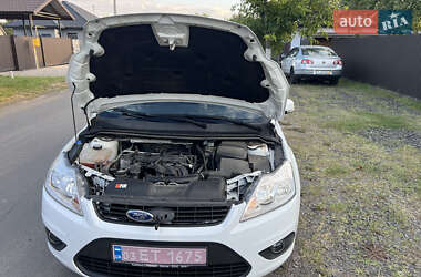 Универсал Ford Focus 2010 в 