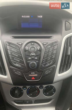 Седан Ford Focus 2013 в 