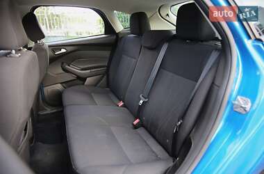 Хэтчбек Ford Focus 2016 в 