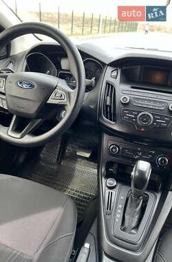 Седан Ford Focus 2016 в 