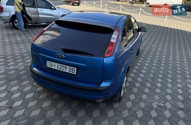 Хэтчбек Ford Focus 2007 в 