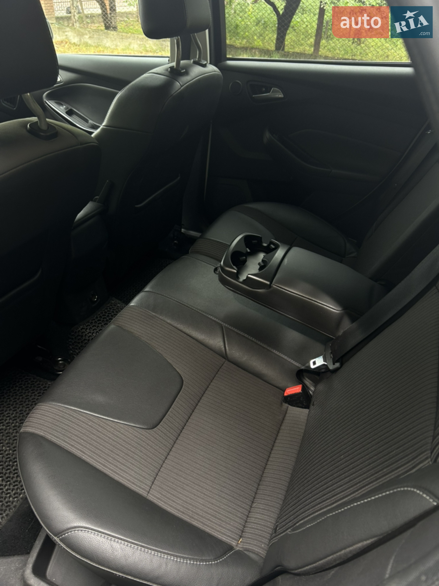 2013 Ford Focus - мініатюра 10