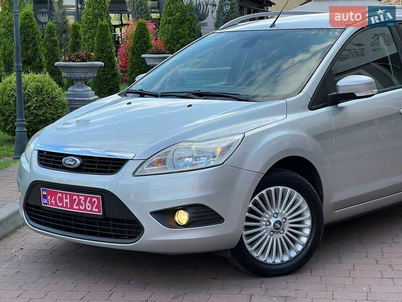 Універсал Ford Focus 2009 в Миргороді