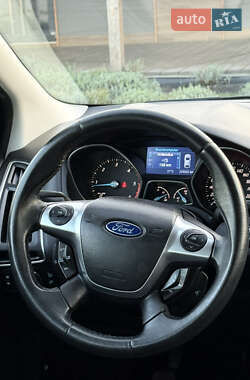 Универсал Ford Focus 2012 в 