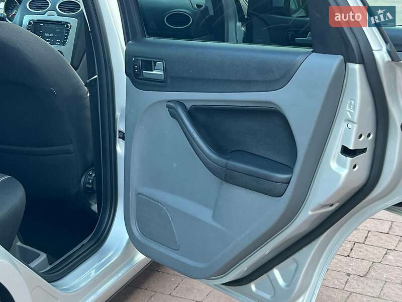 Універсал Ford Focus 2009 в Миргороді