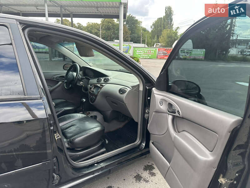 Хэтчбек Ford Focus 2004 в Виннице