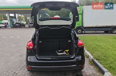 Хэтчбек Ford Focus 2015 в 