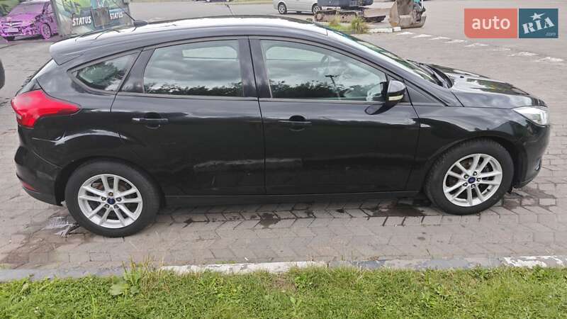 Хэтчбек Ford Focus 2015 в Ровно фото 11 Хэтчбек Ford Focus 2015 в Ровно