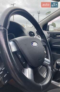 Универсал Ford Focus 2010 в 