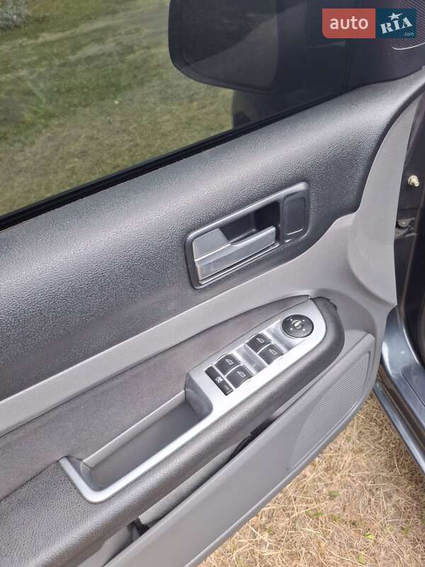 Универсал Ford Focus 2008 в Городке фото 7 Универсал Ford Focus 2008 в Городке