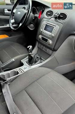 Универсал Ford Focus 2010 в 