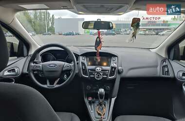 Седан Ford Focus 2017 в 