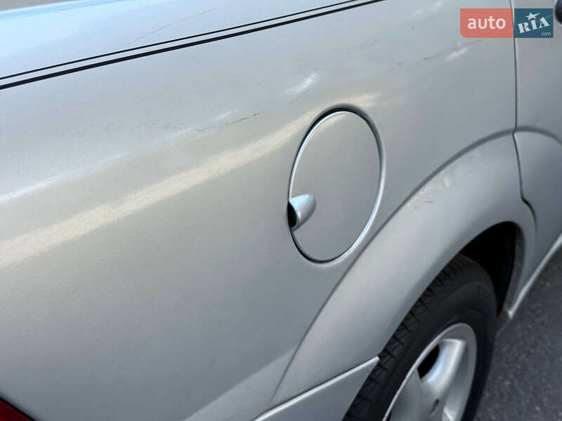 Седан Ford Focus 2003 в Днепре